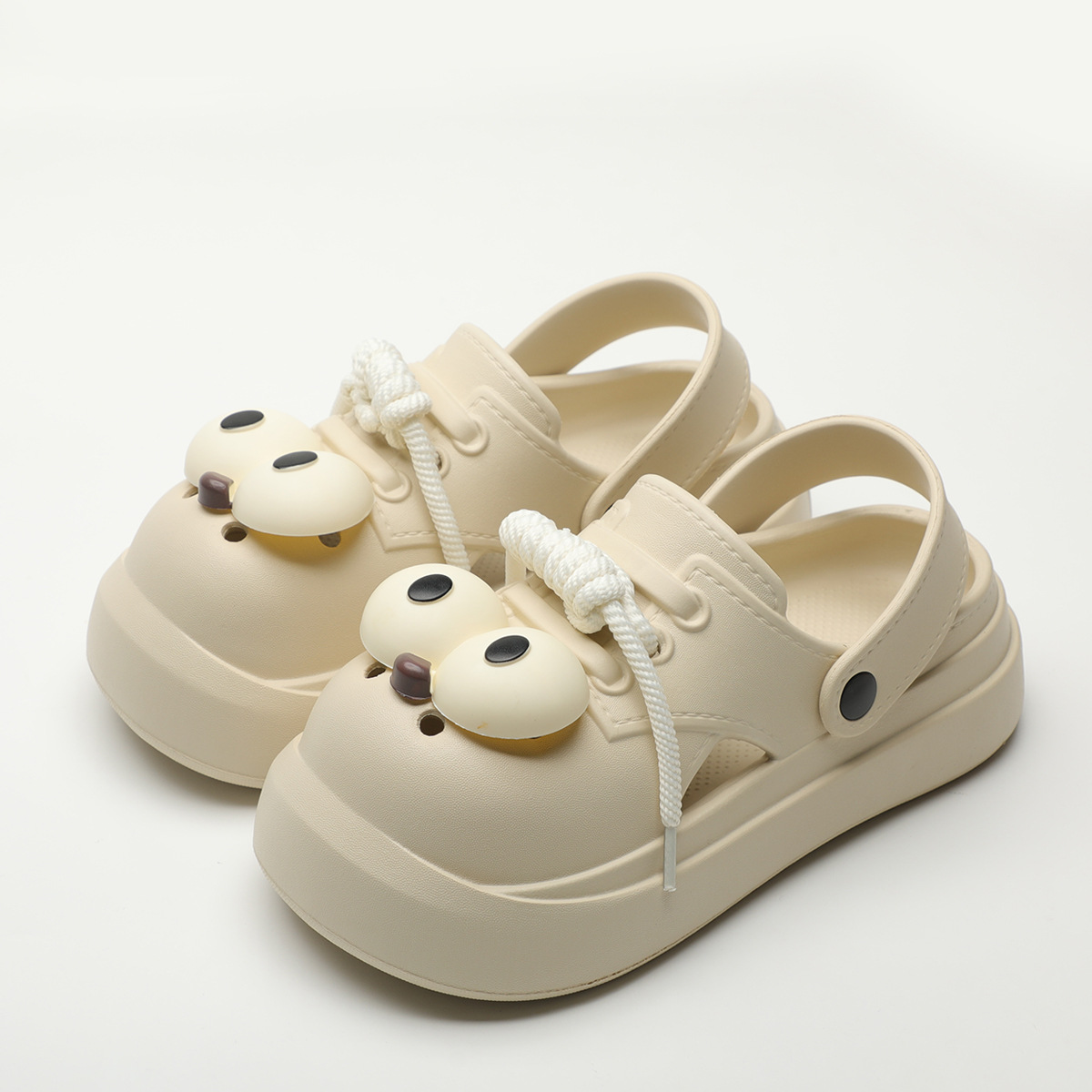 Cute DIY Big Eyes Fashion Clog - Girl Fashion Street 리뷰 및 가격