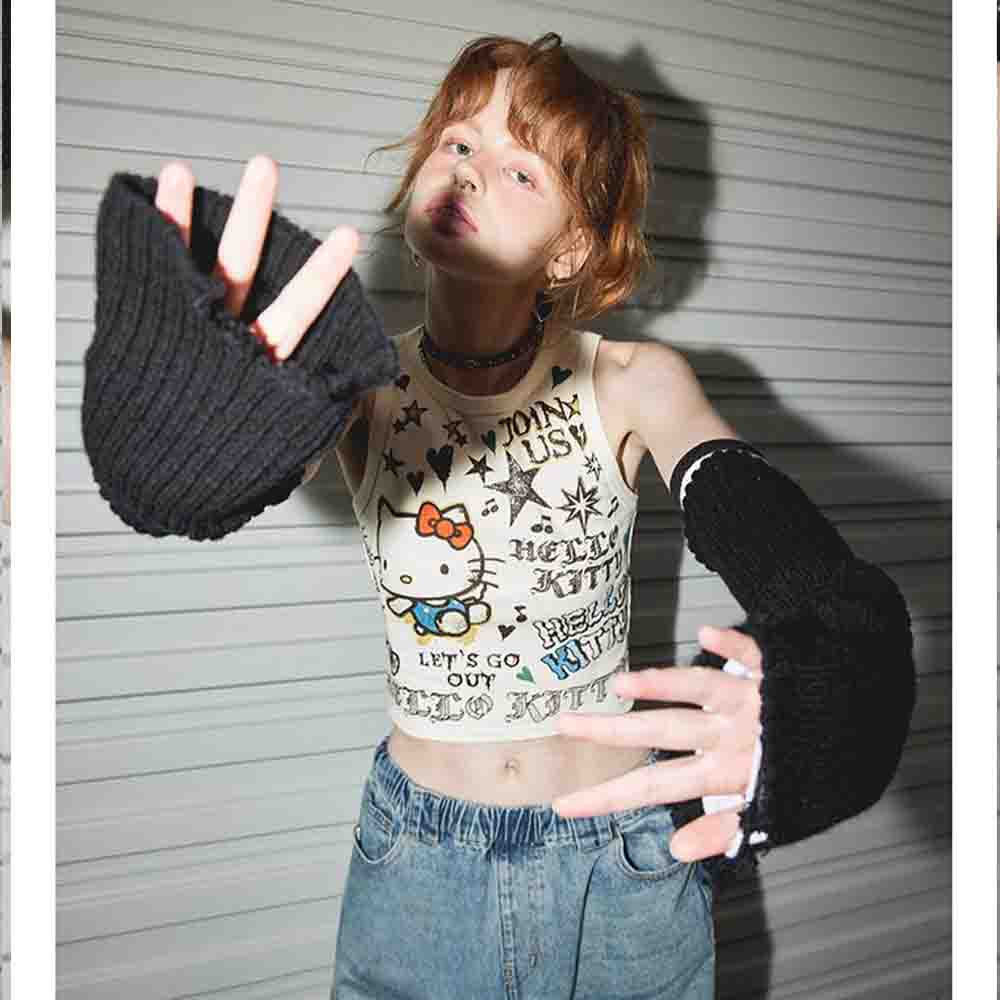 Sanrio Hello Kitties Women's C - Girl Fashion Street 리뷰 및 가격